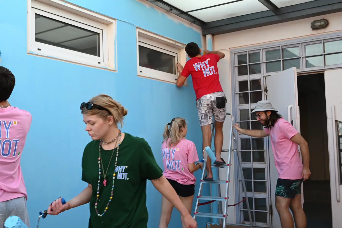 Day 3 at the 2nd Kindergarten of Lavrio, while the exterior walls were prepared for painting. Photo 31 of 32.