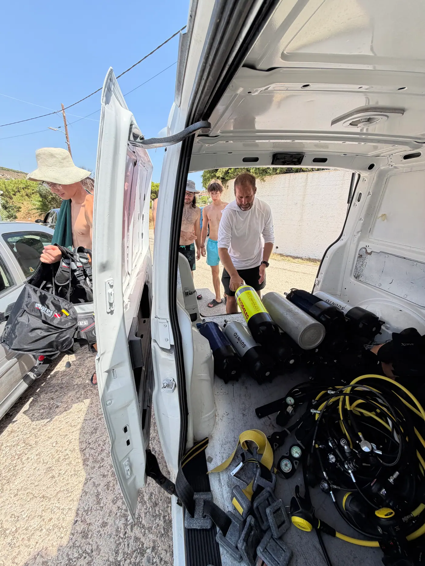 Day 8, where instructors explained the diving equipment and underwater communication. Photo 2 of 41.