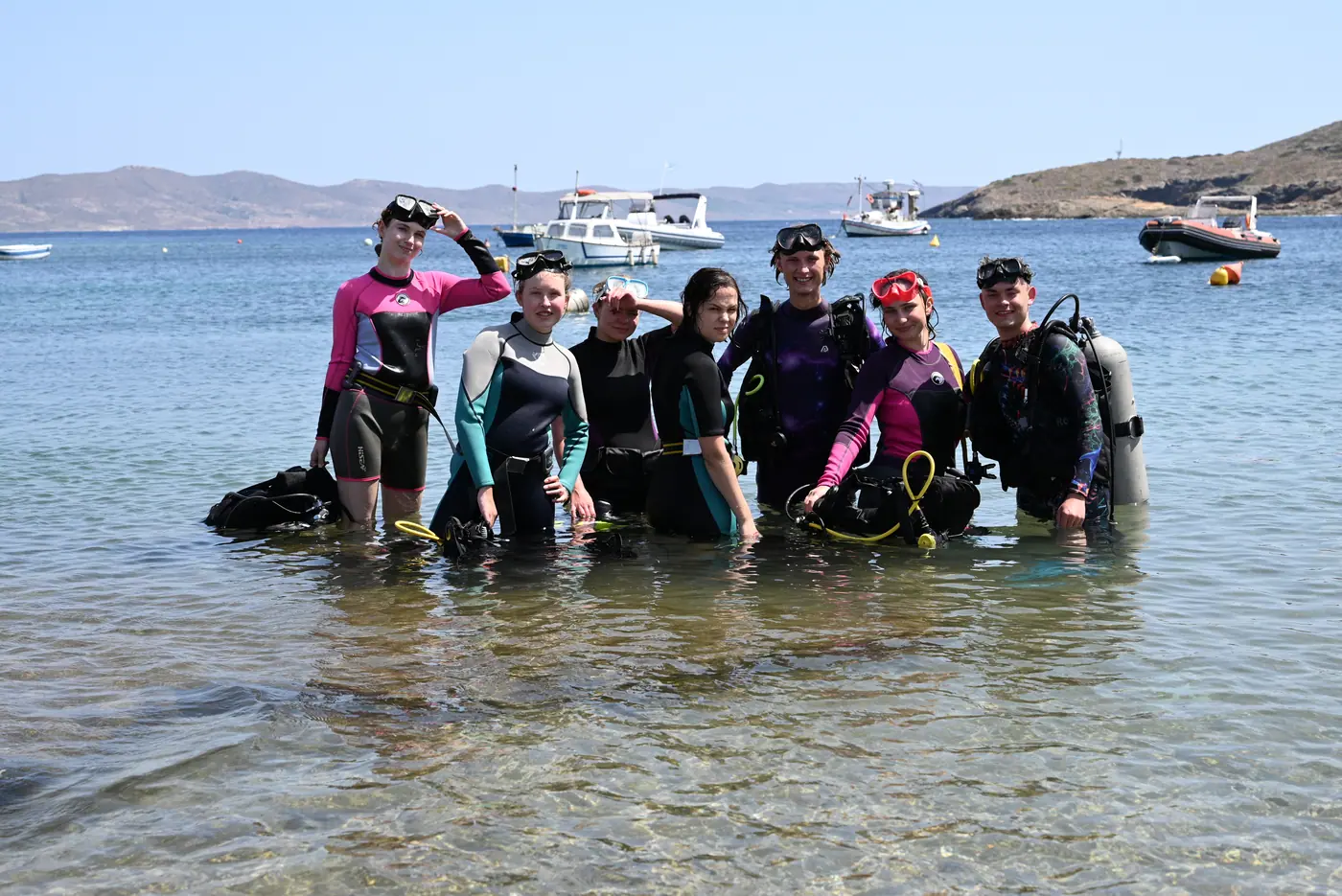 Day 8, during the afternoon planning of the underwater clean-up. Photo 36 of 41.