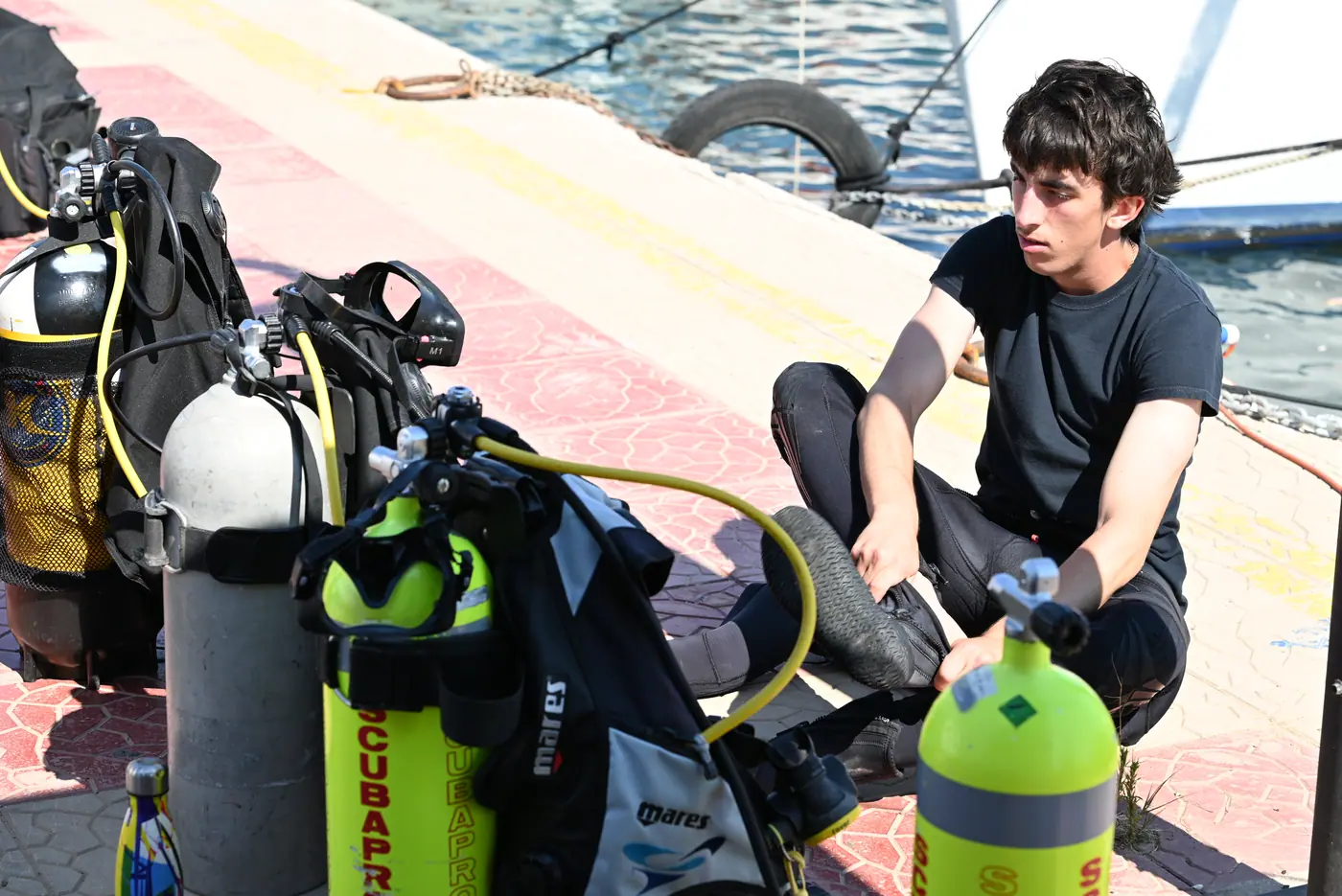 Day 9 at the Port of Lavrio, where waste raised from the seabed was received and separated on shore. Photo 3 of 43.