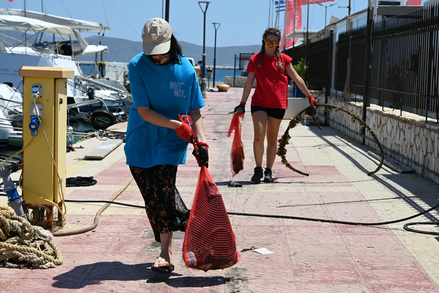 Day 9 at the Port of Lavrio, where waste raised from the seabed was received and separated on shore. Photo 35 of 43.